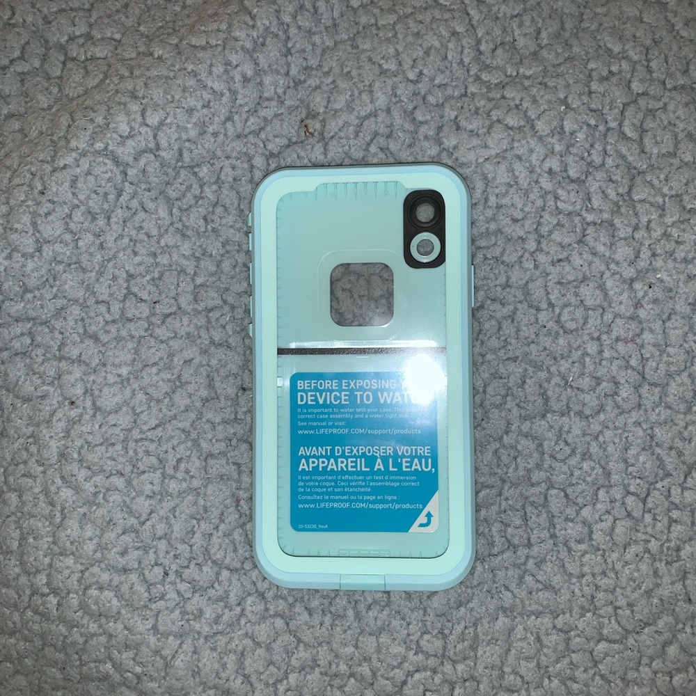 iPhone XR Lifeproof case